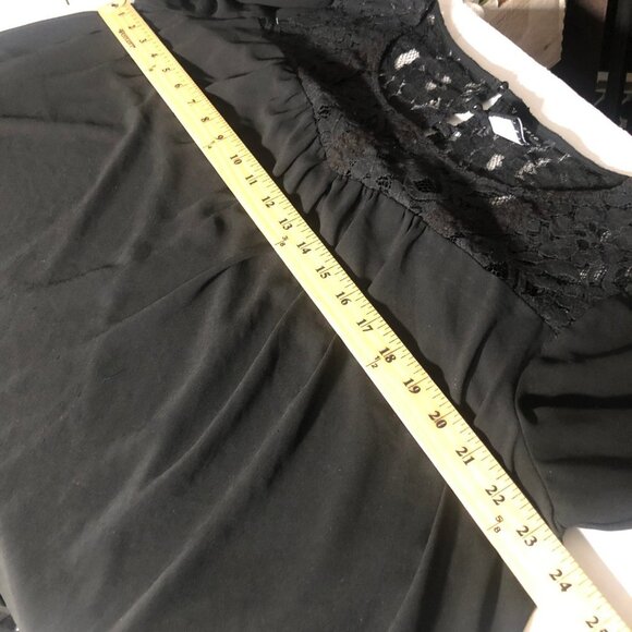 Black blouse Torrid Blouse Size 1 - Picture 8 of 8